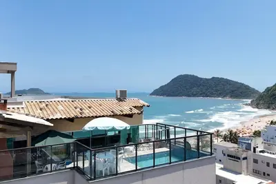 Image de Praia do Tombo Guarujá Coverage - Right on the sand, the best comfort for your family