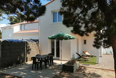 Image de Charmante Maison Neuve de 70 m² au Cœur des Pins