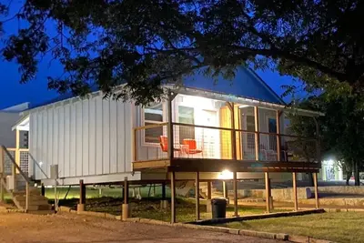 Image de Clean River View Double Queen Beds Cabin #22