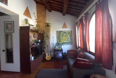 Yuri House - Cin It052022c2jl7w5nyu