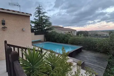 Image de Maison familiale avec piscine et clôturée. Proche mer et montagne. Chiens admis
