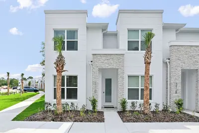 Image de New Fabulous Luxury Dream Vacation Home Near Disney With Private Pool, 70\"Tv, Gym