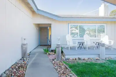 Image de 901 Front St in Grover Beach