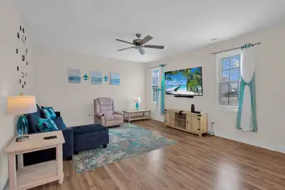 Image de Spacious 4-bedroom house, 20 min to Fort Liberty!