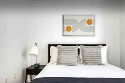 Image de Stunning 2 bedroom 15 mins to Nyc