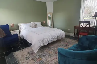 Image de Apartment-Sleeps2-Parking-Garden-Patio