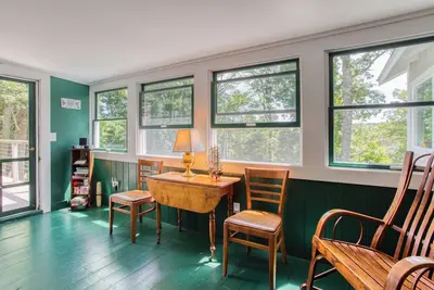 Image de Dog-Friendly Boothbay Harbor Bungalow: Walk to Town & Explore