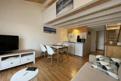 Image de La Tomate Surfeuse 2 – Appartement Confortable à Hourtin, Proche Plage, 4 Pers, Idéal Familles