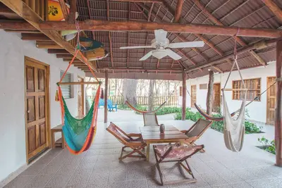 Image de Family Getaway at Playa Madera – House for 8 People