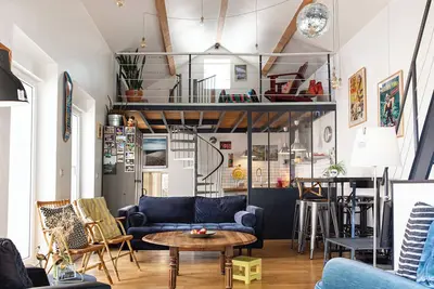 Image de Maison lumineuse et atypique type loft- Vue Port des Minimes- Terrasse