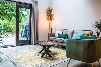 Image de Belle maison de vacances privée avec Wifi, Tv, terrasse, animaux admis et parking
