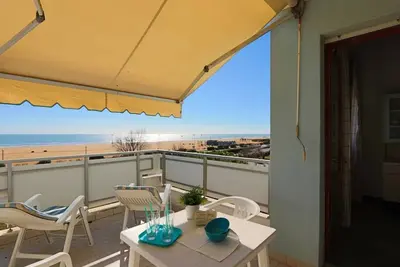 Image de Appartement en bord de mer avec vue panoramique