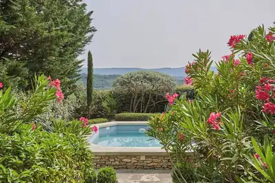 Image de Petite bastide au coeur de Goult