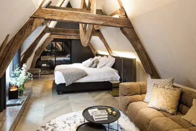 Image de Private suite with cathedral views