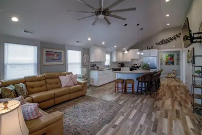 Image de Sea Cottage - 3 bedroom pet friendly home in Carolina Beach