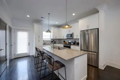 Image de Double Townhomes - Elegant Design - Big Groups