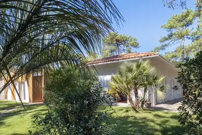 Image de La \" Villa L'Estuyade\": le lac de Hossegor ou la plage des Estagnots, au choix!