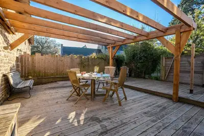Image de Ty Claire - Grandes terrasses et jardin