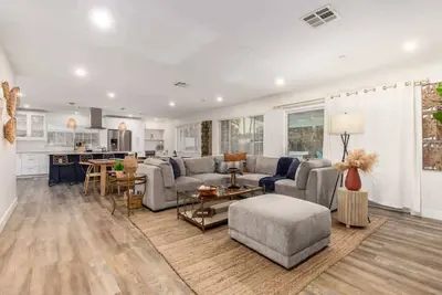 Image de La Palma 4br w/ Hot Tub, Bbq & Fire Pit