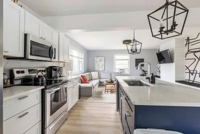 Designer Home on South Hill with Ev charger