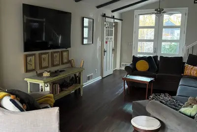 Image de 4/3 Family Home minutes from all Atl attractions!