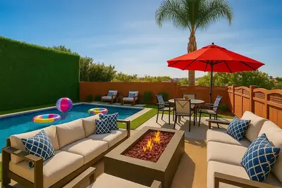 Image de Luxury 5 Bedrooms with Free Heated Pool & Spa, Arcades, and Central Location