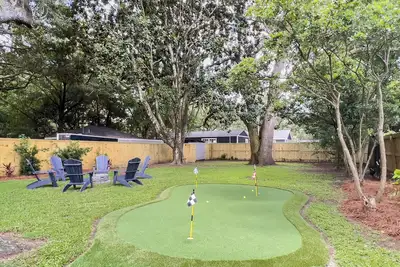 Image de Newly remodeled 3-bedroom house close to downtown Charleston and Folly beach!