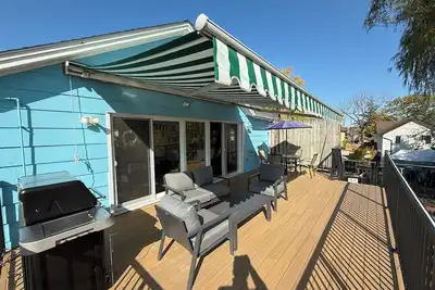 Image de Charming one-bedroom Ausable View apartment centrally located in Grand Bend.