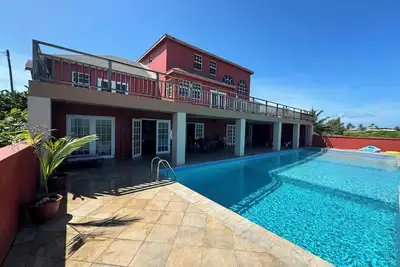Image de Casa Roja - Must See Private Serene Oceanfront Property