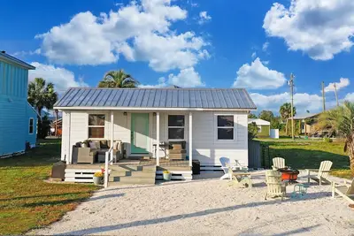 Image de Charming 2-bedroom house in peaceful Mexico Beach -Gorgeous sunsets