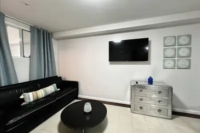 Image de Stylish 1Bd Apt next to Convention Center
