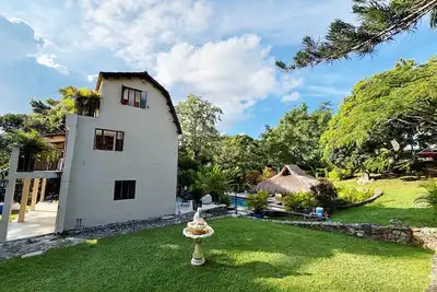 Image de Marvelous 5-bedroom house with WiFi in Guaduas