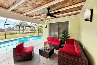 Image de Relax & Luxury Pool, Lake & Paradise Home