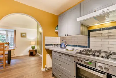 Image de 2 Stable Mews - Deux Chambres Maison, Couchages 4