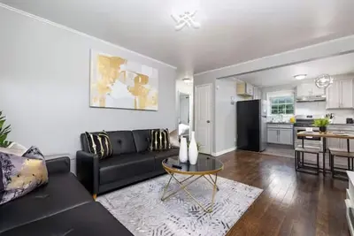 Image de Charming 2-bedroom apartment with Ac in West Hartford
