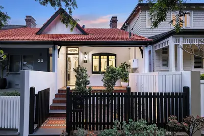 Image de Character Home near Manly Beach with a Parking Permit