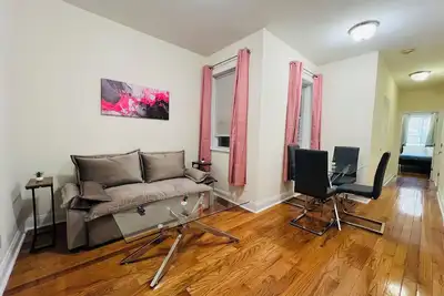 Image de 2br Gem - Steps from Museum/Broadway
