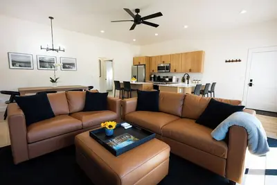 Image de Experience Simple Montana Luxury. . . Cottage #4