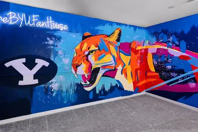 Image de The Byu Fan House: sports court, game room, hot tub, fire pits, sleep 28, fun!