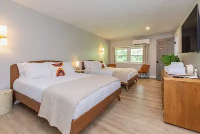 Image de Maple Deluxe Double Queen Suite at The Dogwood