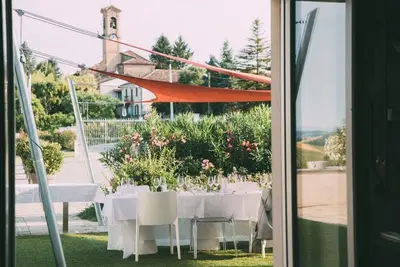 Image de In the Monferrato, we welcomes you\nEnjoy our indoor and outdoor swimming pools!