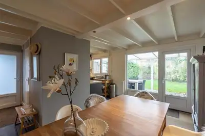 Image de Modern detached house with sauna and beautiful garden near dunes and beach!