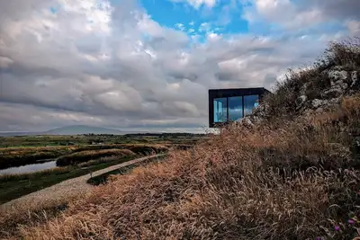Image de Cliff Top Retreat with Private Hot tub (Cab2)