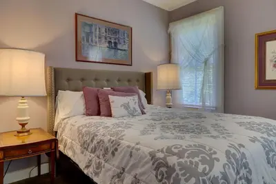 Image de Charming 3bdr Magnolia cottage with heated saltwater pool, Ac and WiFi in Amenia