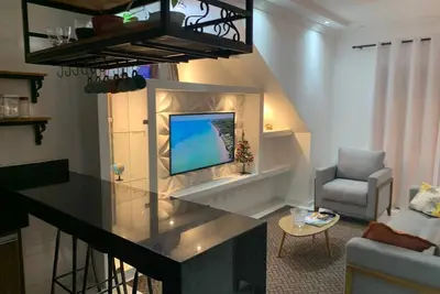 Cozy 2 bedroom apartment with free garage 10 minutes from the beach