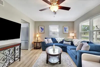 Image de Relaxing 3br, Walk to Uptown\/Isu, Dog Friendly!