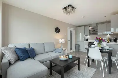 Image de Brighton Lanes Stay – Steps from Beach & Pier