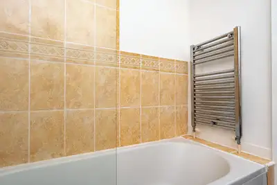 Image de Welcoming 2-bedroom apartment with WiFi/parking in Southampton City