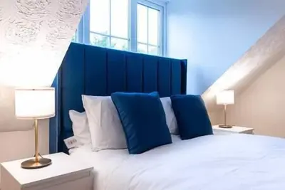 Image de Cosy 3 Bed House - Free Parking