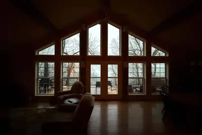 Image de Beaver Lake Views+Hot Tub+Spacious Family Fun+Pets
